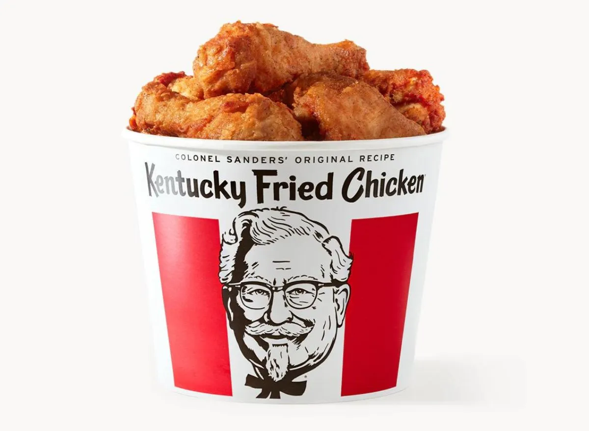 The wildly popular 16-piece-bucket.