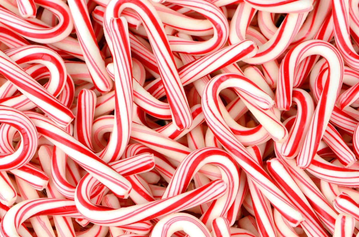 How The Candy Cane Was Started to What it is Now